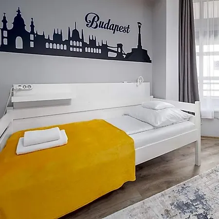 Downtown House Orange 4* Budapeszt