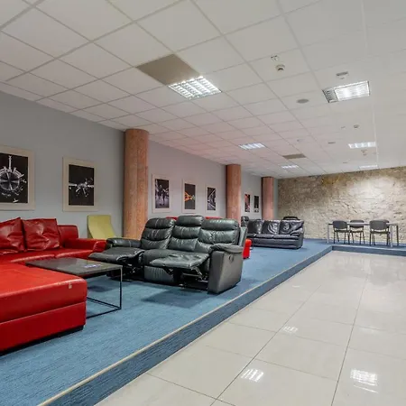 Downtown House Orange Apart Otel